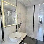 阿扎德套房酒店 3* 伊斯坦布尔