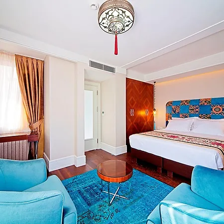 Hotel Azade 3*