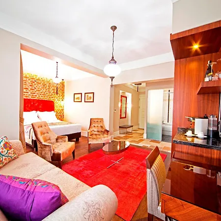 Hotel Azade 3*