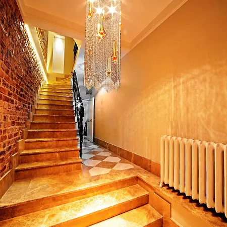 Azade Hotel Stambuł