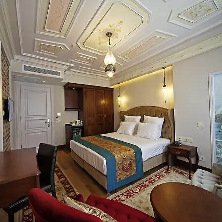 Otel Azade
