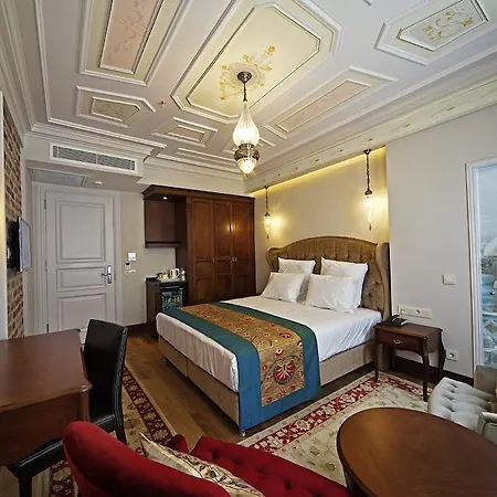 Hotel Azade