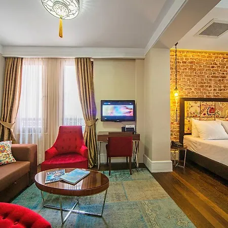 Hotel Azade 3*